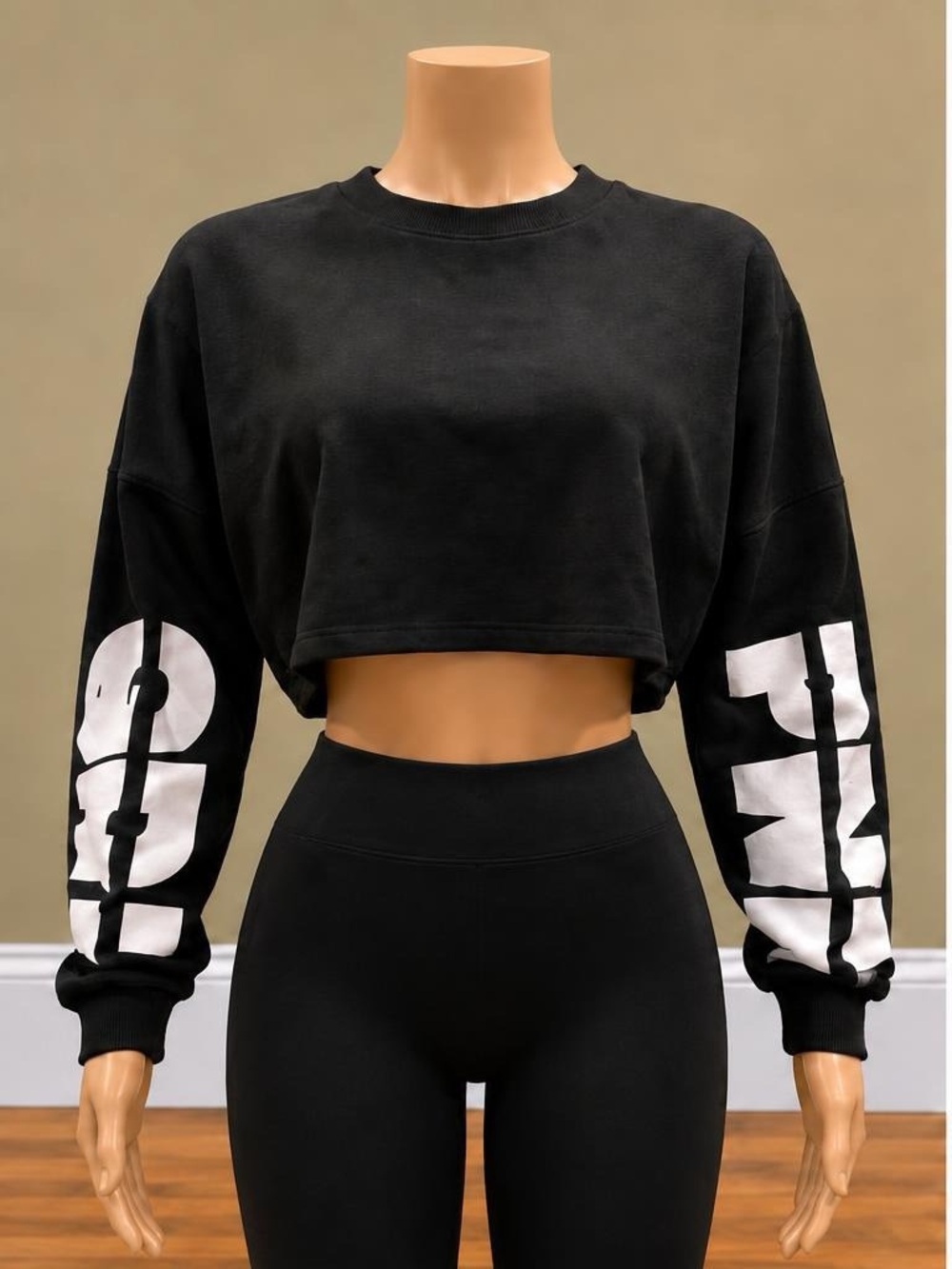 Fashion Nova GRL PWR Black Cropped Sweatshirt Graphic Sleeve Top XS NWT
